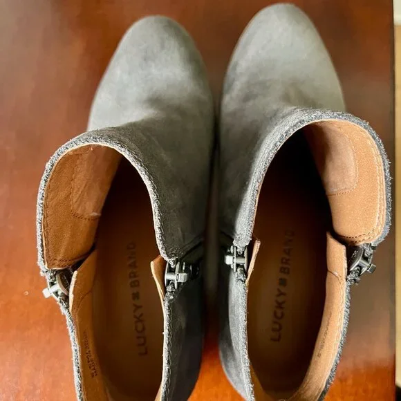 Lucky Brand Basel Printed Suede Ankle Booties Side Zip Block Heel 6.5 - Picture 6 of 8